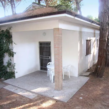 Holiday In 25712 Casa vacanze Eraclea Mare